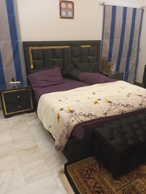 Brass king size bed set